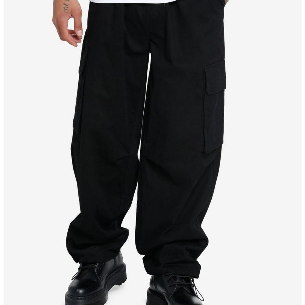 Hot Topic Men's Cargo Parachute Pants 3XL